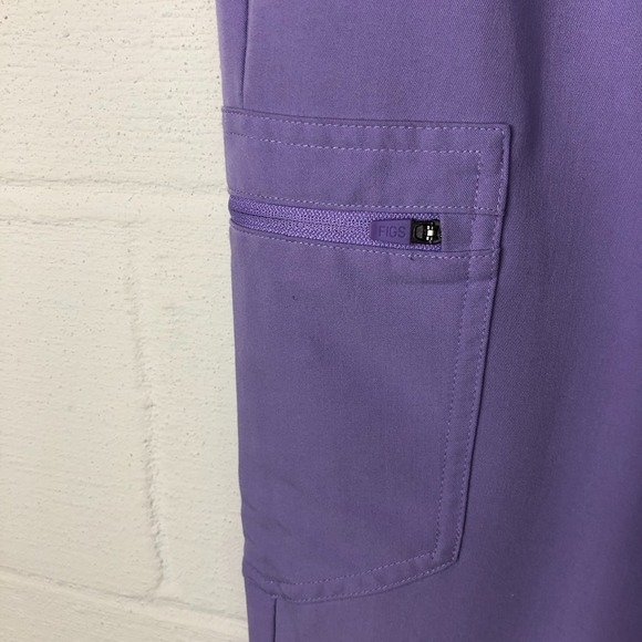 Figs Womens Zamora Jogger Scrub Pants Size XS Purple W22SW2012 Medical Technical - Picture 5 of 12